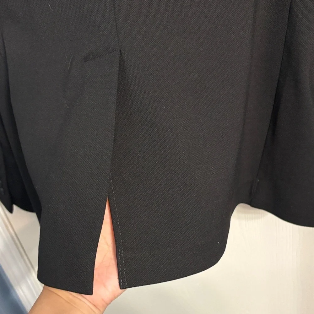 JF J.Ferrar Men's Sleek Black Blazer